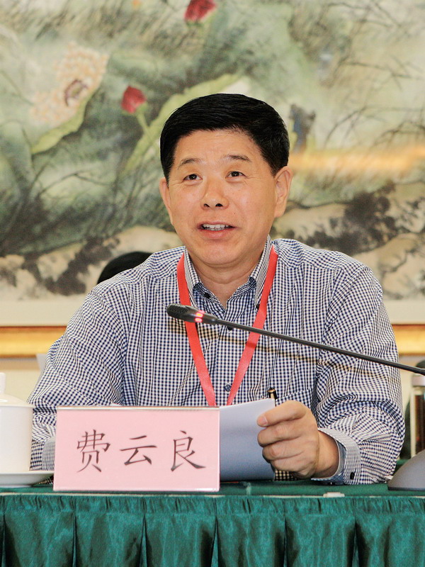 費云良1.jpg